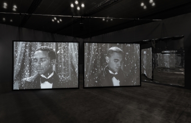 All press images may freely be used with due credit line s . Isaac Julien Once Again... (Statues Never Die), 2022 Installation view, The Armory Show, 2024 Two - screen film installation, Black and White, 4K (4:3 aspect ratio), 5.1 Surround Sound Duration: 31'32" © Isaac Julien Courtesy the artist and Victoria Miro
