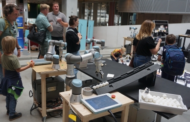 Universal robots i aktion
