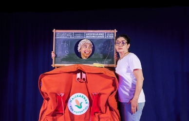 Popcornet starter i O. klasse hos skolelæreren Tove